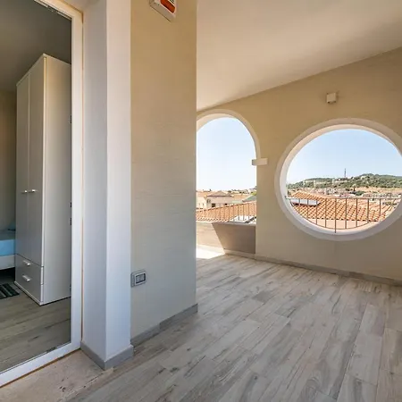 Magnolia House *